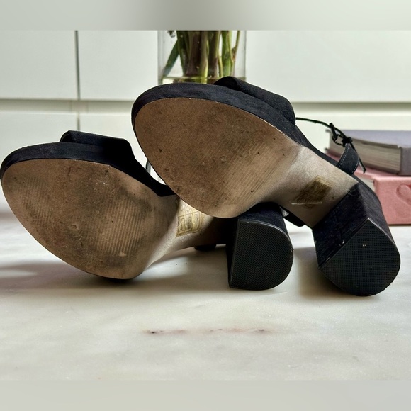 Aldo Black Suede Platform Heels - Picture 7 of 7